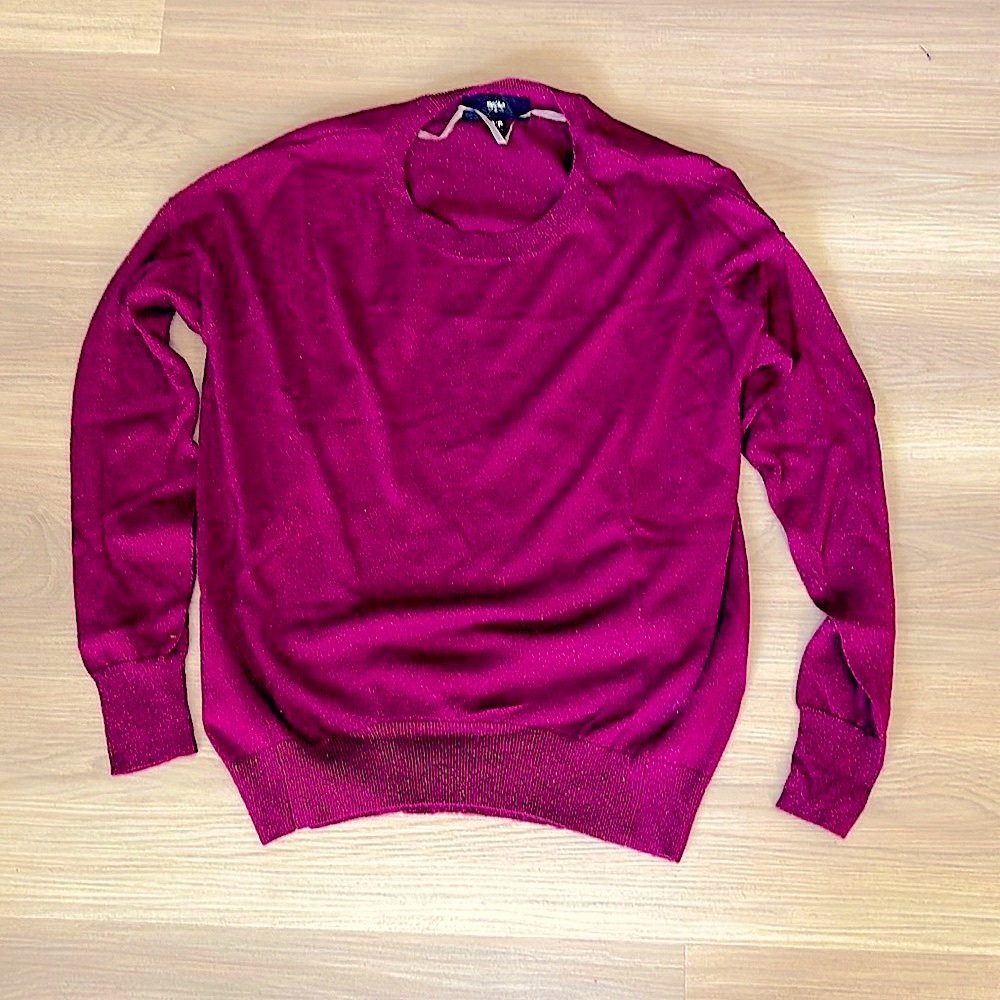 Mossimo Classic Crew Sweater S Magenta Metallic Vintage Minimalist Sparkle Glam